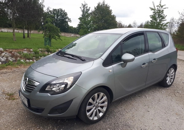 Opel Meriva cena 23700 przebieg: 212000, rok produkcji 2011 z Gorzów Śląski małe 407